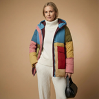 Colorblock Damen-Steppjacke Mit Kapuze – Bunte Winterjacke Im Patchwork-Look